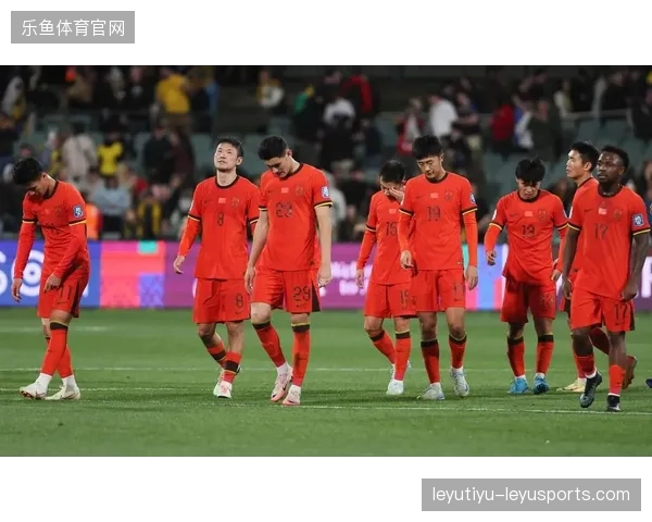 真相大白！国足1比2不敌韩国队的原因曝光——从战术到心理，揭开“亚洲之梦”的真实痛点
